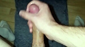 masturbation leading to cum 17
