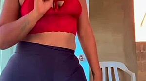 big ass babe in tight panties