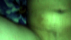 Old man fucks young 18+ in trim video.