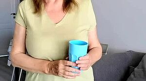 The mature cougar teaches a sex lesson with jerk off instructions