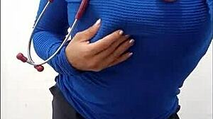 Porno real de enfermera latina en hospital hace casero en oficina del jefe con big ass spreading 😈