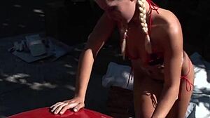 Blonde gives blowjob at car wash 😏🚗