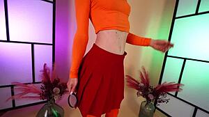 Hannahjames710 Tries On Sexy Wonder Woman, Leeloo, Velma, Daphne Cosplay