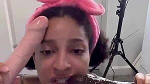 Discover Foxybrown20 Teasers With Exciting And Fun Content