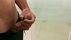 Amateur Skinny Solo Masturbation Cumshot