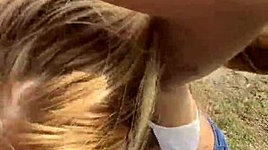 loira casada paulista com tatuagem e cabelo longo transa com amante carioca na praia pública