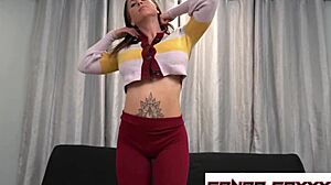 i love when felicity feline strips lingerie for intense ass licking and pussy play