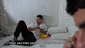 Mükemmel memeli Latina iki büyük sik emer ve biner köpek pozisyonunda ve misyonerde Bölüm 1 - Esteban Gamboa