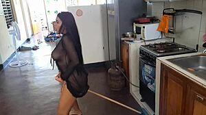 Famous mexican influencer masturbating in the kitchen with a broomstick in leaked video