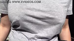 Geile stiefmoeder Artemisia Love toont haar grote tieten wild stuiterend in buiten Europese sessie met Italiaanse schoonmoeder en enorme tieten