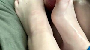 Fuck My Feet Daddy!