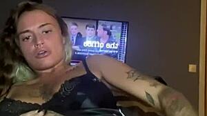 Horny Goth Teen 18+ Solo