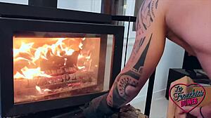 emmanuelle une petite 18+ blonde lubrique au gros appétit