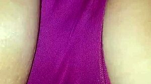 casual massage session turns into panties spreading with detailed lips exposure in relaxed vibe