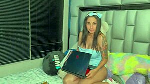 colombian webcam model caught by stepbrother