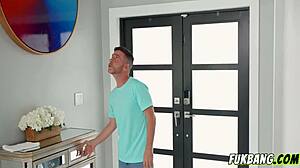 Anal Surprise For Traveller With Fat Chubby Ass And Big Tits In Rough Fucking!