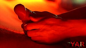 여성 도미네이션 미스트리스 벌로 바이브 큰 자지로 하부 요도 박아