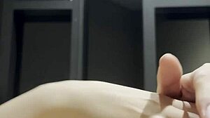 Bichleg02 wife in softcore solo display!