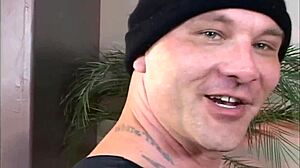 Η Nicole Sheridan παίρνει σκληρό πρωκτικό ως υπάκουη σκλάβα με facial φινίρισμα