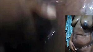 cyndy blackslave is masturbating in the shower, getting that little squirt going