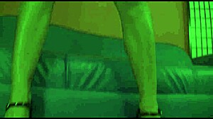 Nikki sexxx takes big cock load in shaved pussy