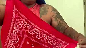 Spider girl does shabrim cosplay with striptease.