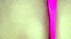 Femboy bailando en lencería íntima... wait, like dancing in panties lingerie?