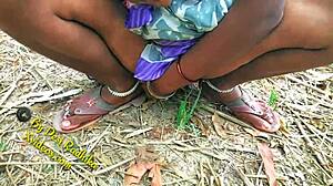 Oye, ¿quieres ver a esta pareja india follando duro en el bosque al aire libre?