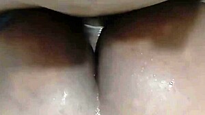 grandes seios da bbw nana diaba e uma bunda enorme q pau entra gostosa with big tits dildo toys