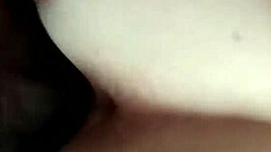 Brazilian amateur Jo shows off her blonde allure