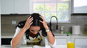 Calming Down The Next Door Frustrated Milf With Shaved Pussy And Long Legs On Sofa