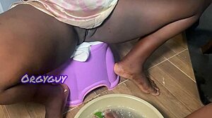 Amateur couple spreads milf trimmed pussy for homemade naughty play