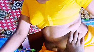 Oye, mira bhabi india follada duro por padre marido con charla sucia 😏🔥