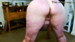 hey, check out me shaking my big juicy ass for jordan in this retro tease