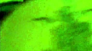 Chubby girlfriend contrasts with slim ideals