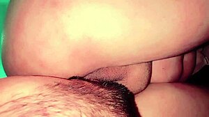 best way to lick and make an unsatisfied stepmom cum with wet asian pussy