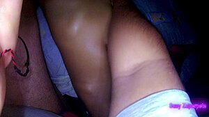 Hermanastra culona gets sexy massage turning into homemade anal with curvy slut