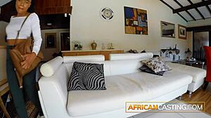 How does this bubble butt ebony babe score best in deepthroat blowjob at homemade casting?