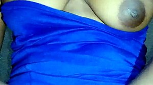 Can you fuck this sexy African pussy until she cums?