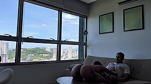 Você dormiu sem lençol então meti gostoso na sua buceta inchada?