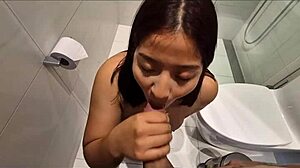 mi cuñada was bathing and i couldn't resist joining to have fun with her 😏💦