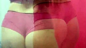 novinha shows big tits and ass in pov