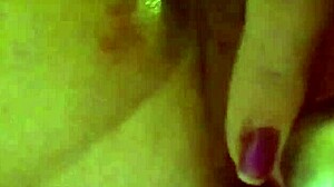 Amateur milf masturbates her sweet pussy in homemade video. She teases as mommy with big mature lips.