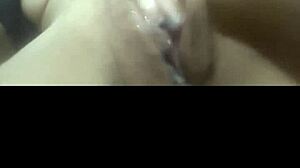 quieres ver lo rico que me masturbo? me masturbo rico para quitarme el estrés con mi mano.