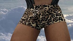 Amateur Muscular Military Guy Dances And Masturbates In Fat Curvy Body Style