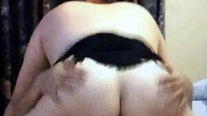 Amateur Wife Enjoys Double Penetration With Rich Moans