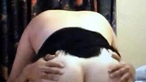 Amateur Wife Enjoys Double Penetration With Rich Moans