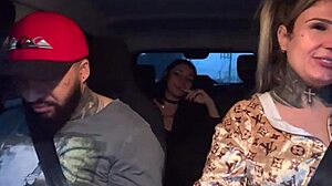 motorista de app pega novinha de 18 anos que nao aguenta e chupa peitos pequenos ate gozar no carro