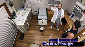 Dr Tampa examines couple Mia and Xander in gyno roleplay