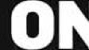 Rastrojeni dečko snima slike MILF tašte sa velikim prirodnim sisama na sofi. Ruska kuguar zavodi u scenariju varanja muža.